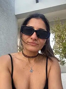 AlejandraMilano's Webcam Show