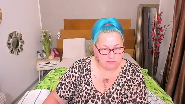 Sugarmommy_69X Adlı Modelin Canlı XXX Sohbeti