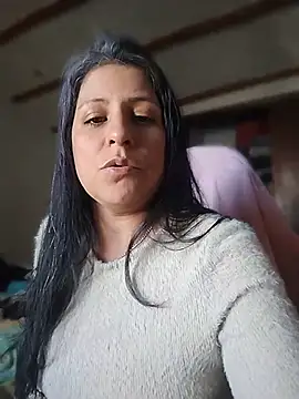 Chat XXX en directo de LucifernandaSw