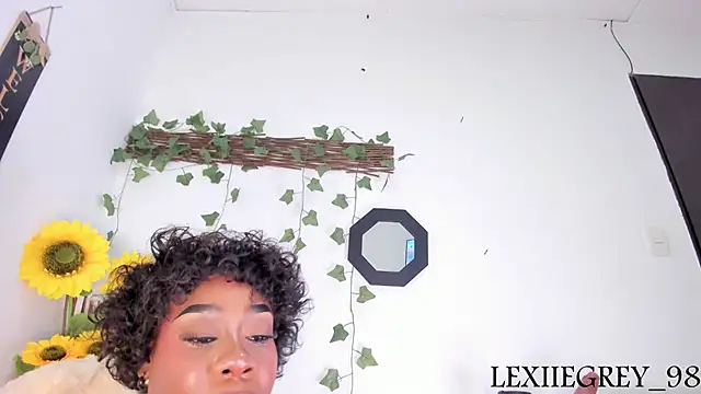 LexiieGrey XXX чат на живо