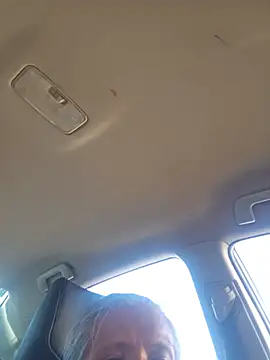 JaclynFemm XXX чат на живо