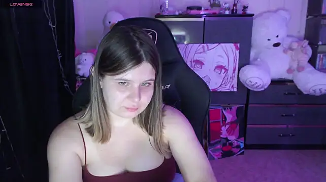 AmyVibess Adlı Modelin Canlı XXX Sohbeti
