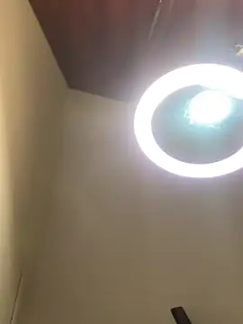 XXX chat uživo modela Sapnadarling