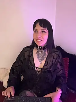 Онлайн чат XXX NyxNoire666