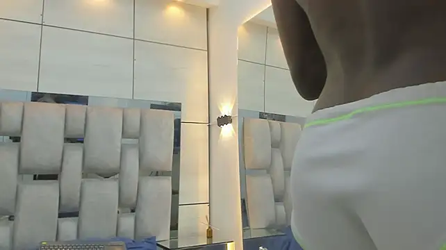 derek_raser – Live XXX-chat