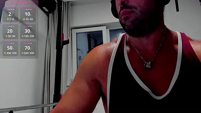 Chatroom XXX en direct de David_Big_Daddy