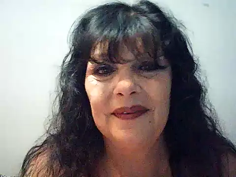 LadyCHARMS69's Live XXX Chat