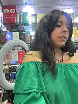 softdoll-_ লাইভ XXX চ্যাট