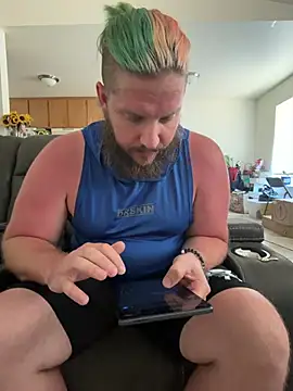 צ'אט XXX בשידור חי של sportguy2