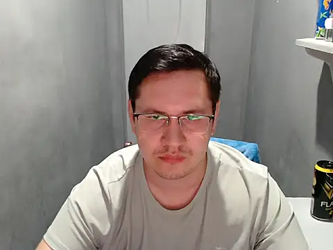 Czat XXX na żywo – Max_Marlinn