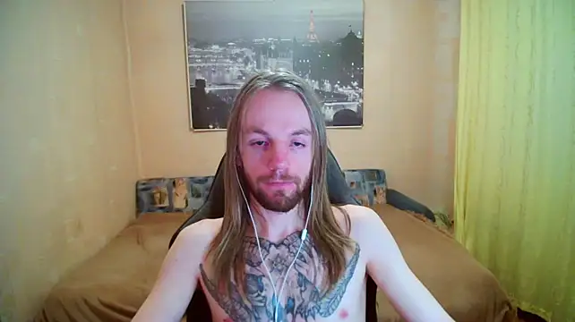 XXX chat uživo modela AdamDickens