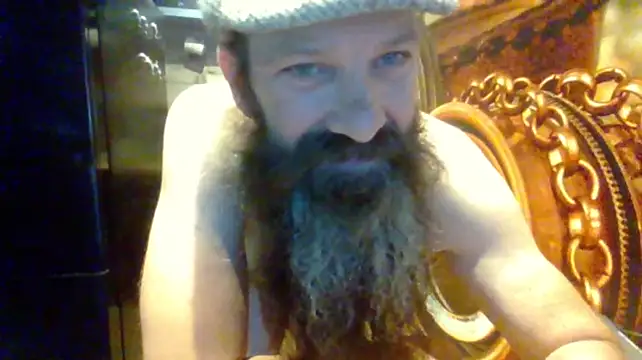 sit-on-my-beard XXX чат на живо