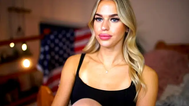 צ'אט XXX בשידור חי של Emilyvanroessel