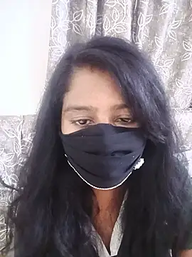 RaatkiRaani69 XXX чат на живо