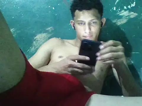 XXX chat uživo modela master_badboy