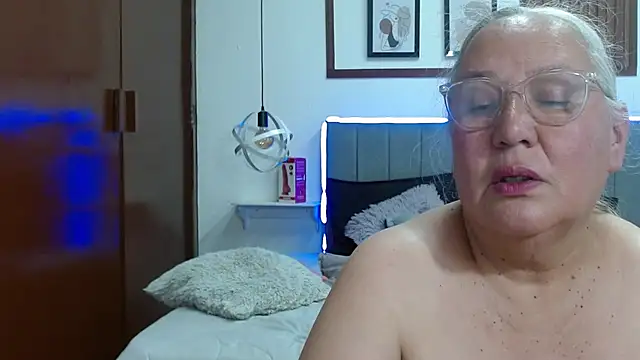 Chat +18 de Bonny_morgan ao vivo