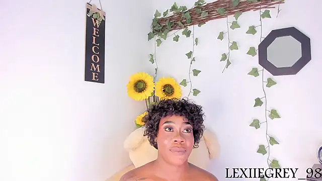 دردشة LexiieGrey الجنسية المباشرة