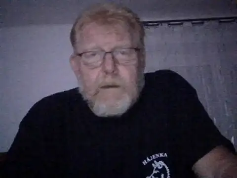 XXX chat uživo modela carli566