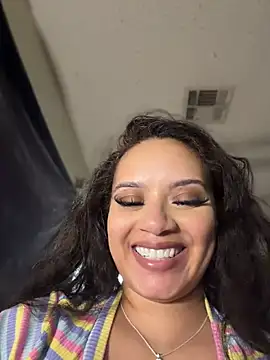 CarmelaAnthony 在線直播表演