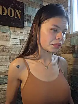 _Isabella-7's Live XXX Chat