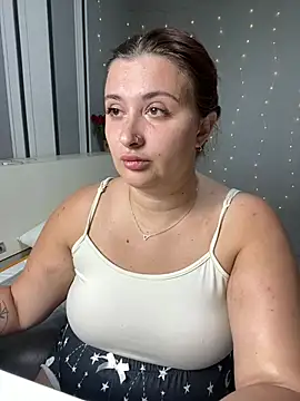 AureTease's Live XXX Chat