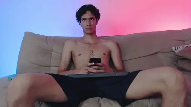 Czat XXX na żywo – Neosly7