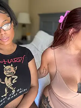 CandyLuxxxxn Live XXX chat