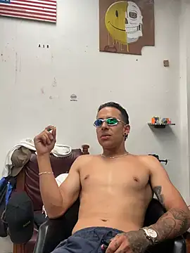 jhuan99 – Naživo XXX chat