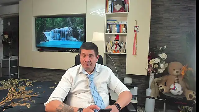 SpartacusDaddy48 Live XXX-Chat