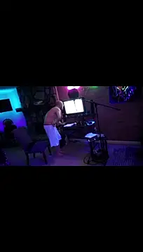 chronic_vibez: διαδικτυακό σόου στην κάμερα