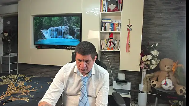 SpartacusDaddy48 Live XXX-Chat