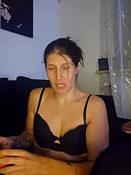 Lenchen_ Adlı Modelin Canlı XXX Sohbeti