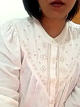 XXX chat uživo modela Queen_Kushi4
