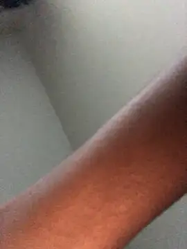 theprettysoles' Live XXX Chat