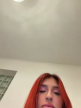 atomikitten's Live XXX Chat