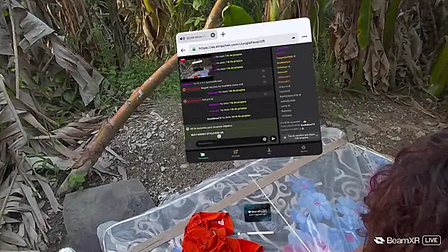 Show modela JungleFeverVR na web-kameri