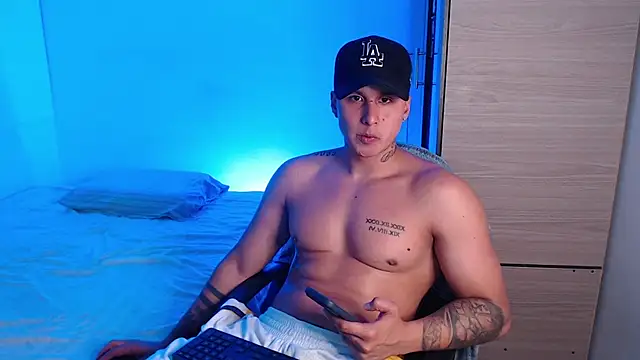 دردشة valentinosex1 الجنسية المباشرة