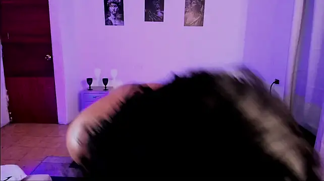 mateo_jack Adlı Modelin Canlı XXX Sohbeti