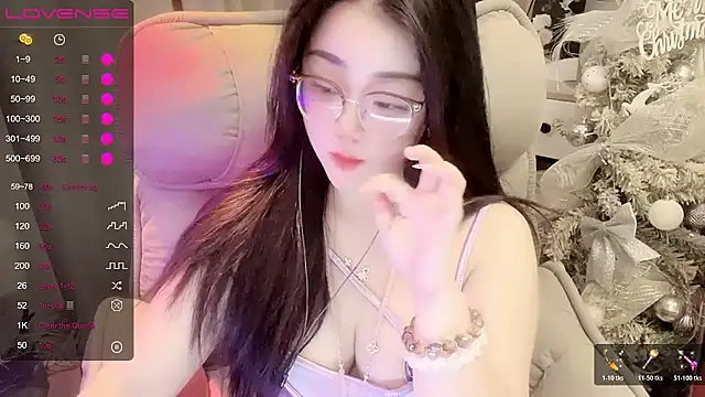 Monica-666888- 现场XXX聊天