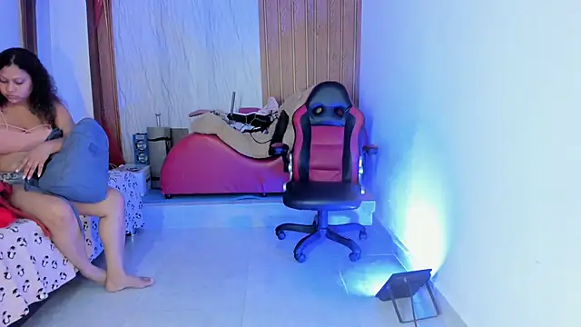 Chat XXX en directo de Lunastar02