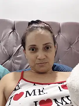 Amanda39 Adlı Modelin Canlı XXX Sohbeti