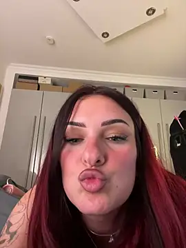 OliviaaFischer Live XXX Chat