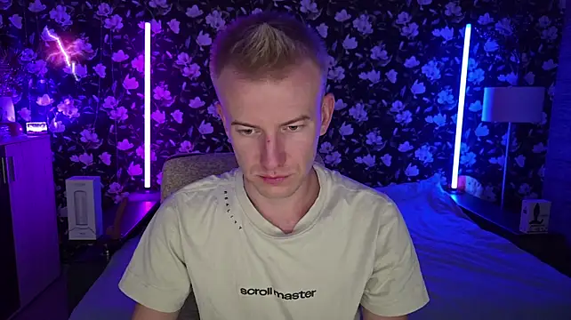 Živý XXX chat Vuitton