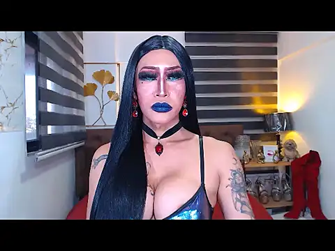 DominateMistressTania's Live XXX Chat