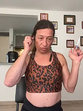 Gikitrans76 Chat XXX in diretta