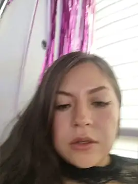 ale_blossom's Live XXX Chat