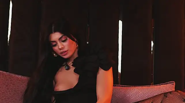 RavennaDArcy লাইভ XXX চ্যাট