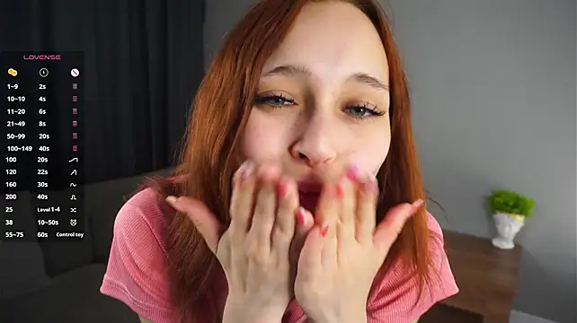 Chat +18 de ElzaObleness ao vivo