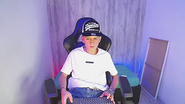Chatroom XXX en direct de Hot_athletes_