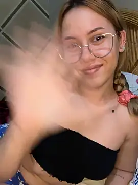 Chat XXX ao vivo de coupleyys